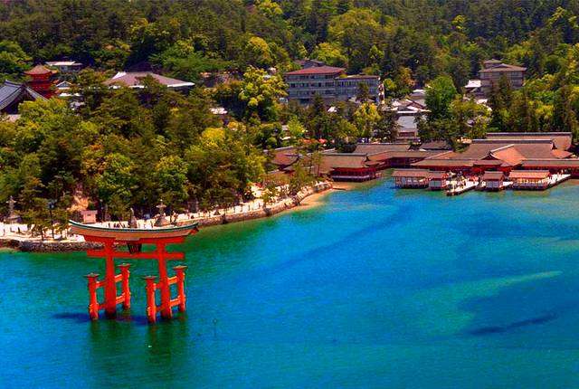 Священний острів Міядзіма