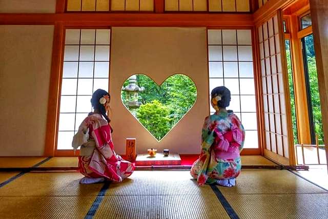 Літні канікули в Японії